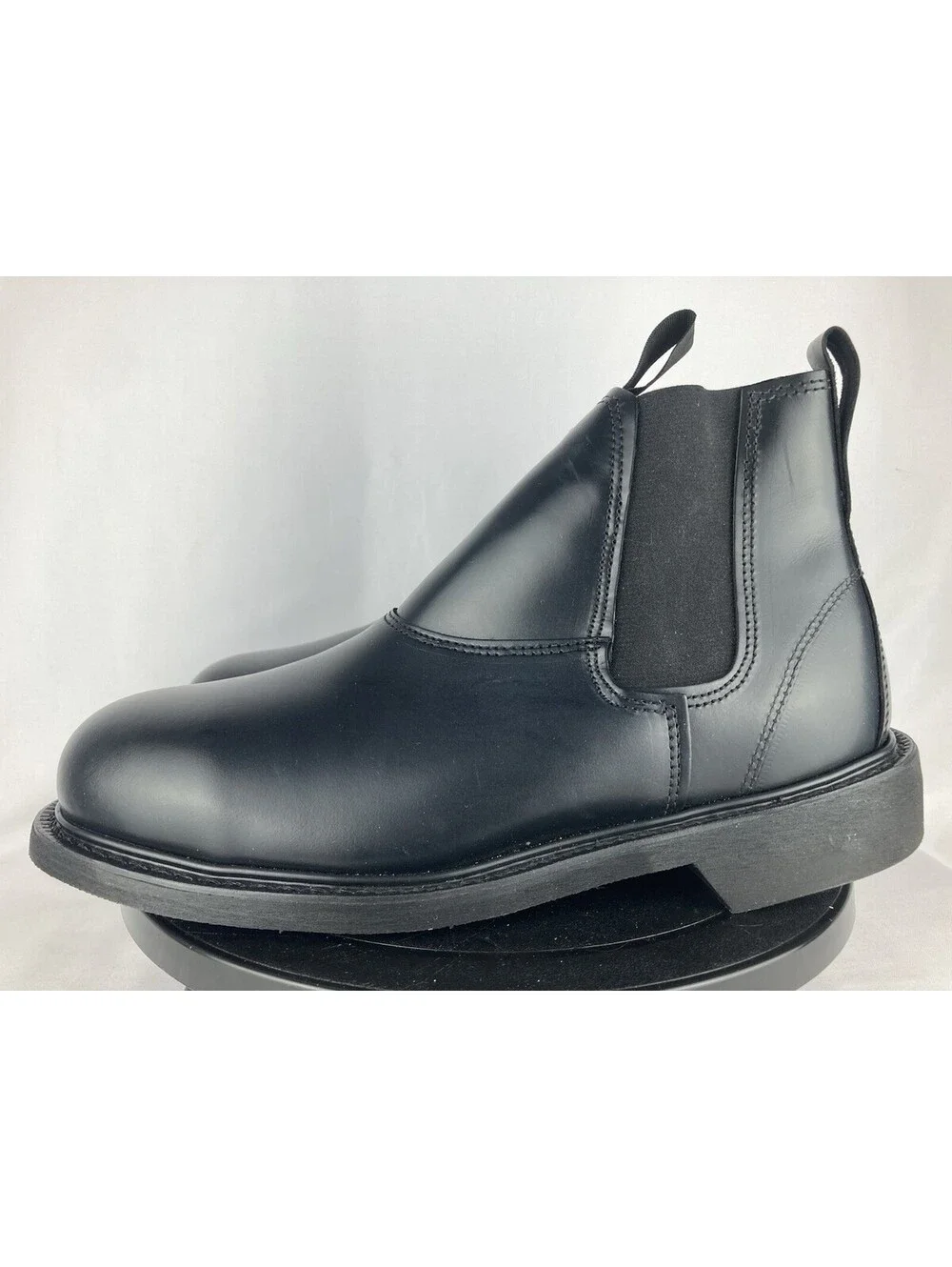Men’s 8 XW (Extra Wide) CAPPS Molder Work Boots Black Leather Steel Toe Slip On